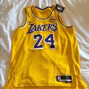 Custom NWT Lakers #24 Jersey Size L 48, Custom: RYAN